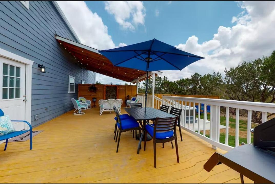 מלון קרוויל Blue Oasis In The Hill Country מראה חיצוני תמונה